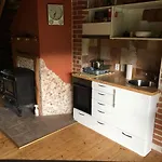 شقة Kooli Talu Puhkemaja Valingu