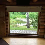 Kooli Talu Puhkemaja * Valingu