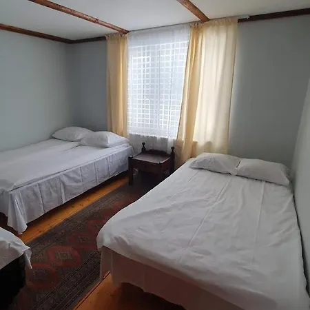 Kooli Talu Puhkemaja * Valingu