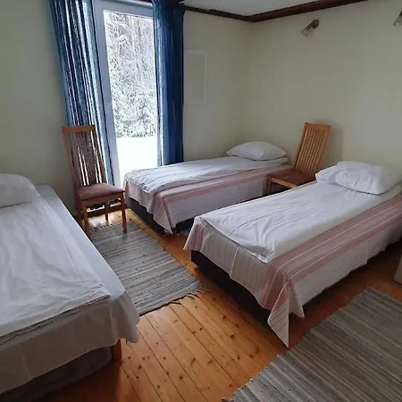 Lägenhet Kooli Talu Puhkemaja Valingu