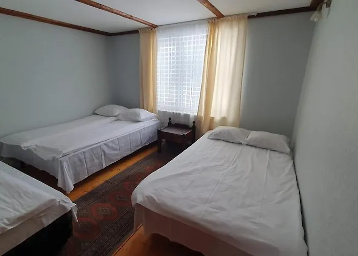 Kooli Talu Puhkemaja * Valingu